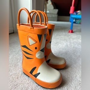 Cat and Jack tiger rain boots